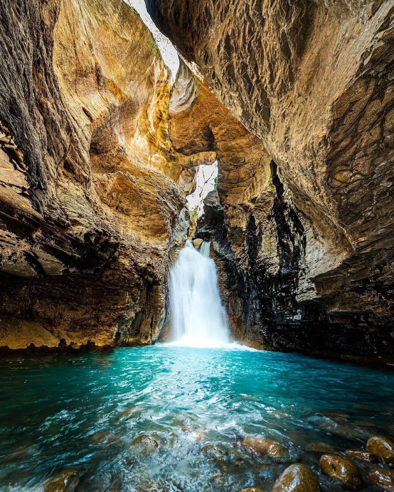 Vertical photo