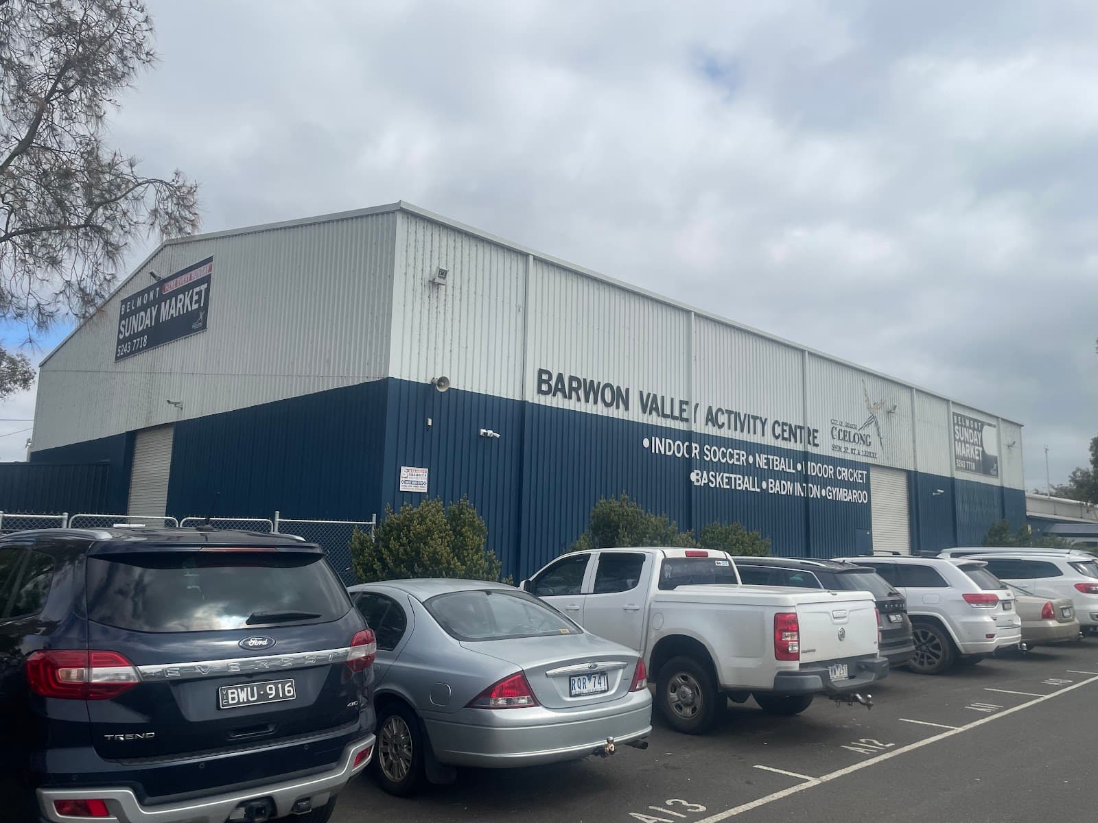 Belmont Sunday Market - Image 1