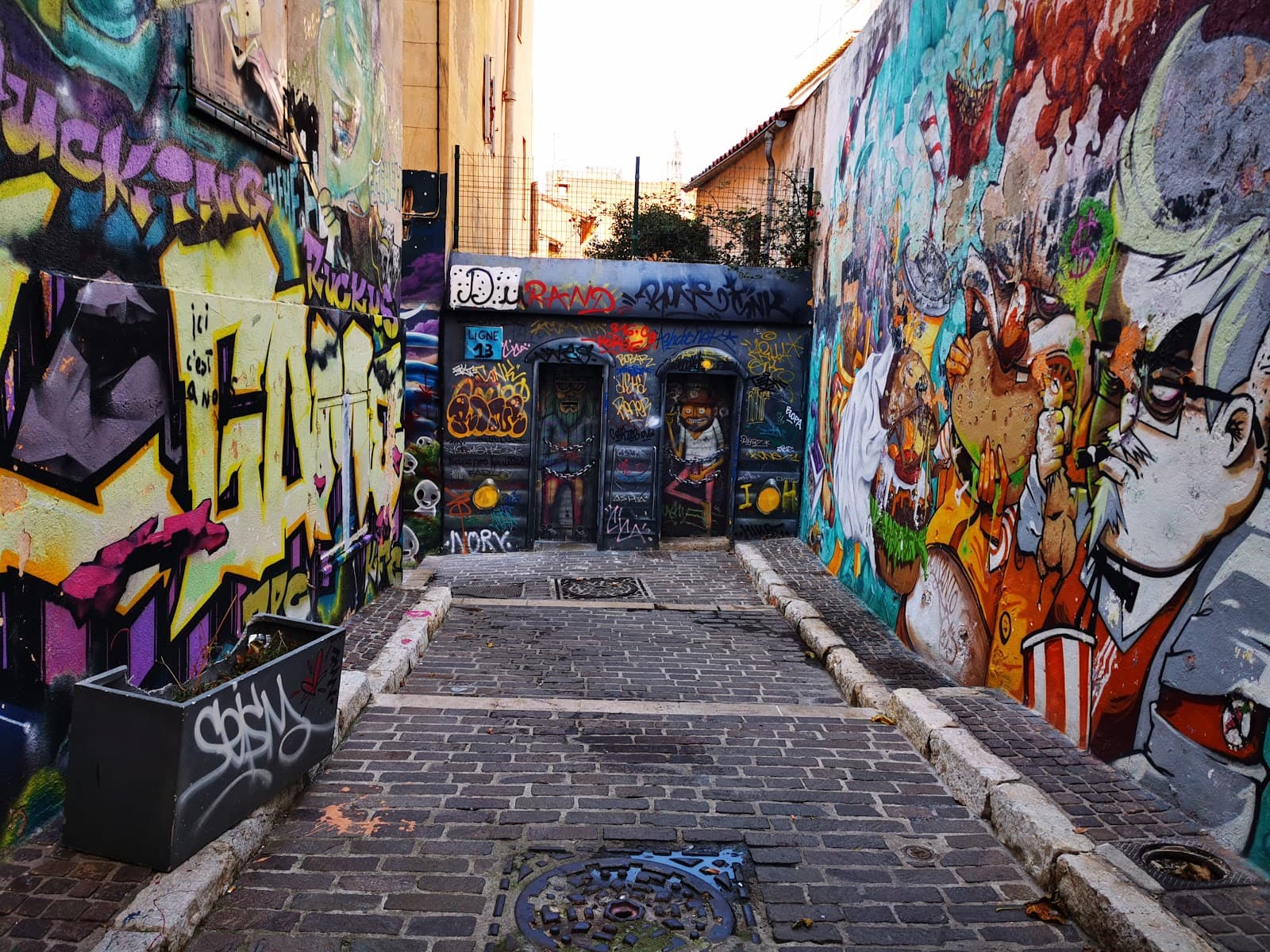 Street art Le Panier - Image 1