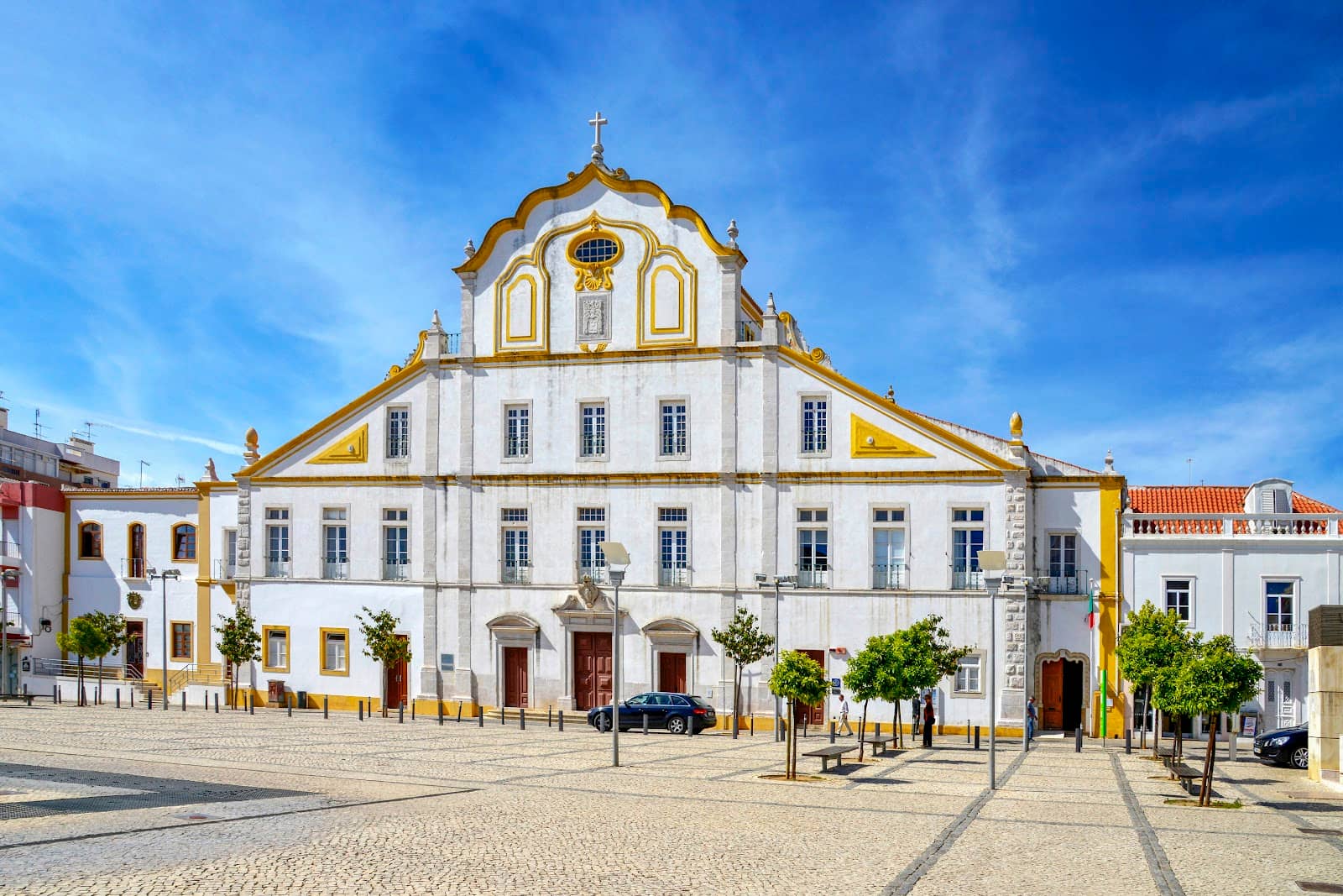 Convent and Mortuary Chapels