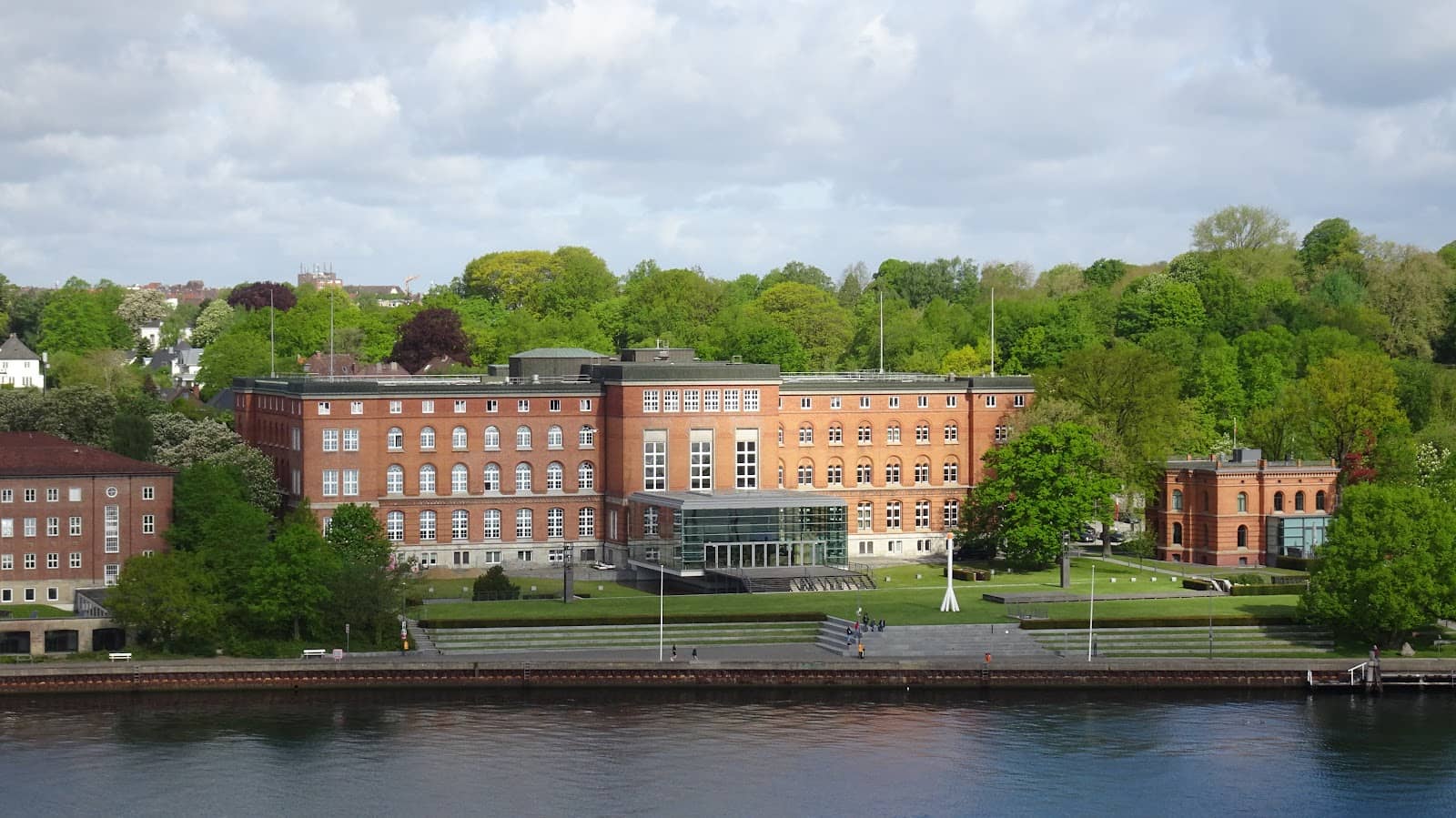 Waterside Location