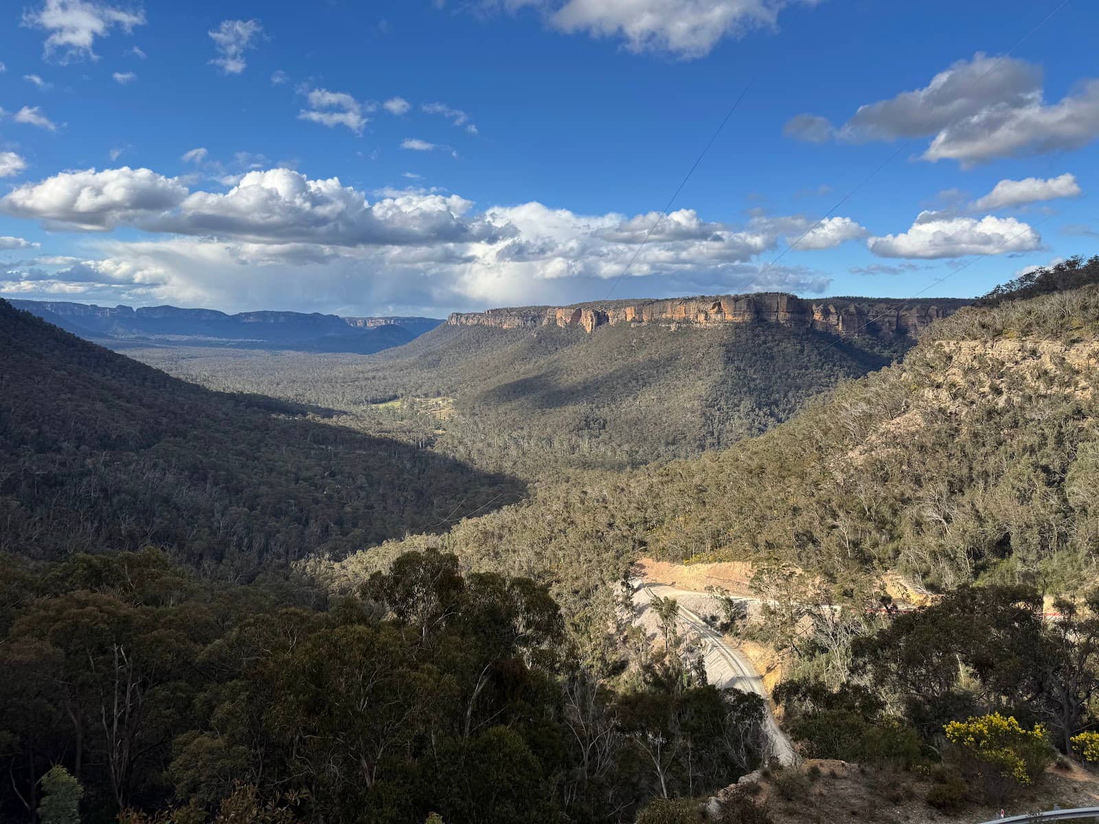 Scenic Wolgan Road Drive