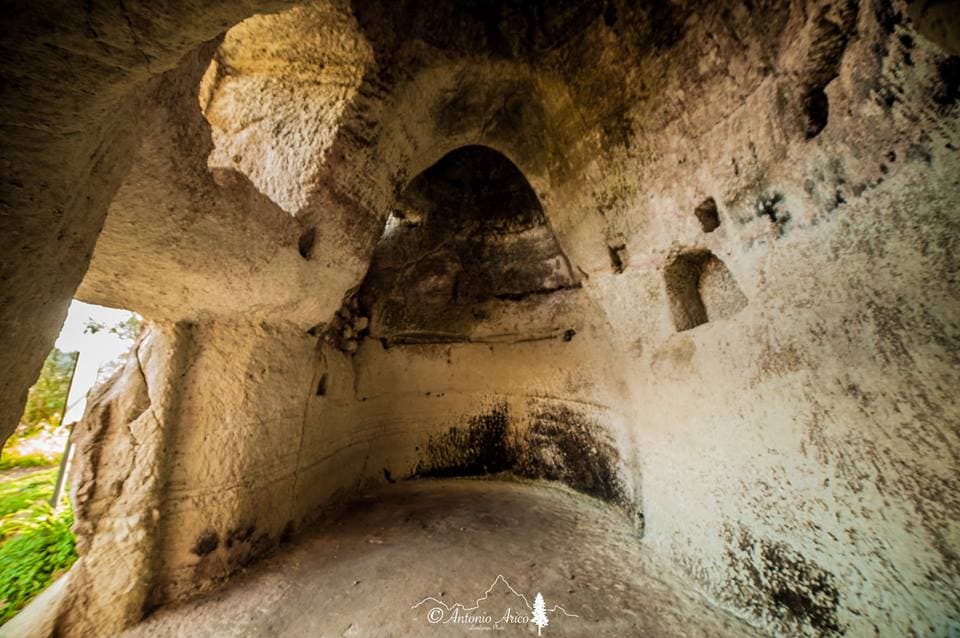 Zungri Caves (Grotte degli Sbariati) - Image 1