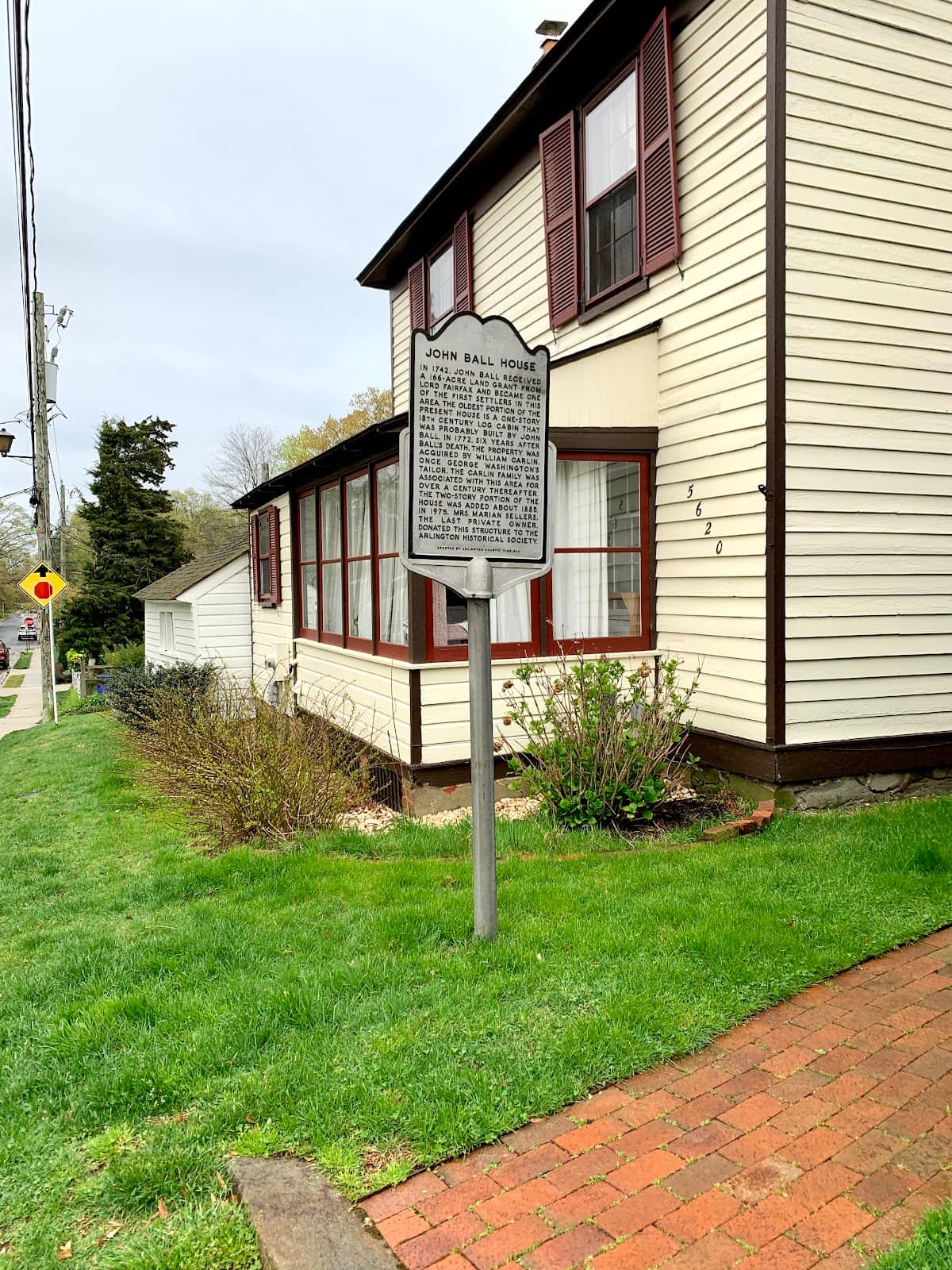 Arlington's Oldest House