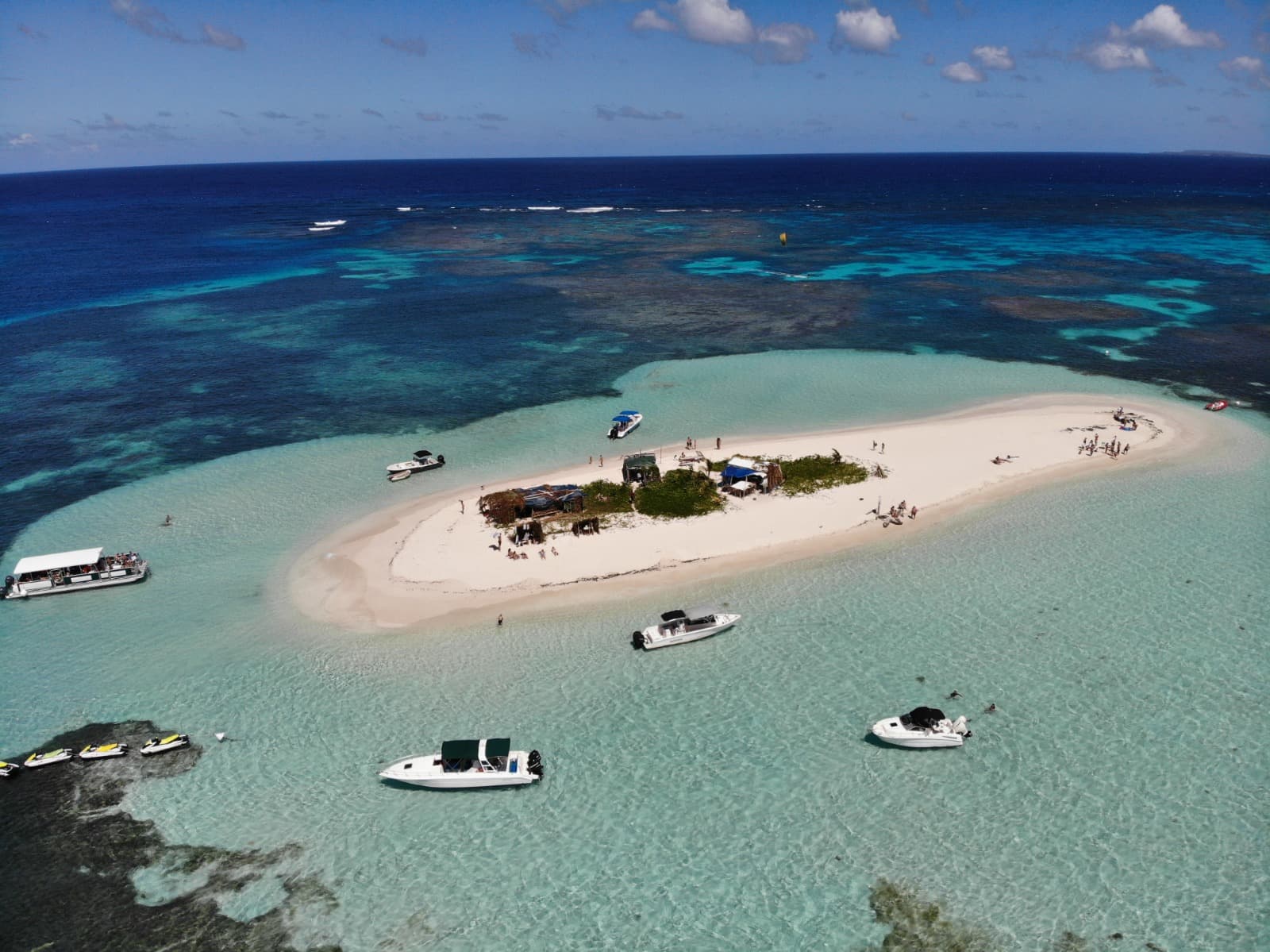 Îlet Caret - Image 1