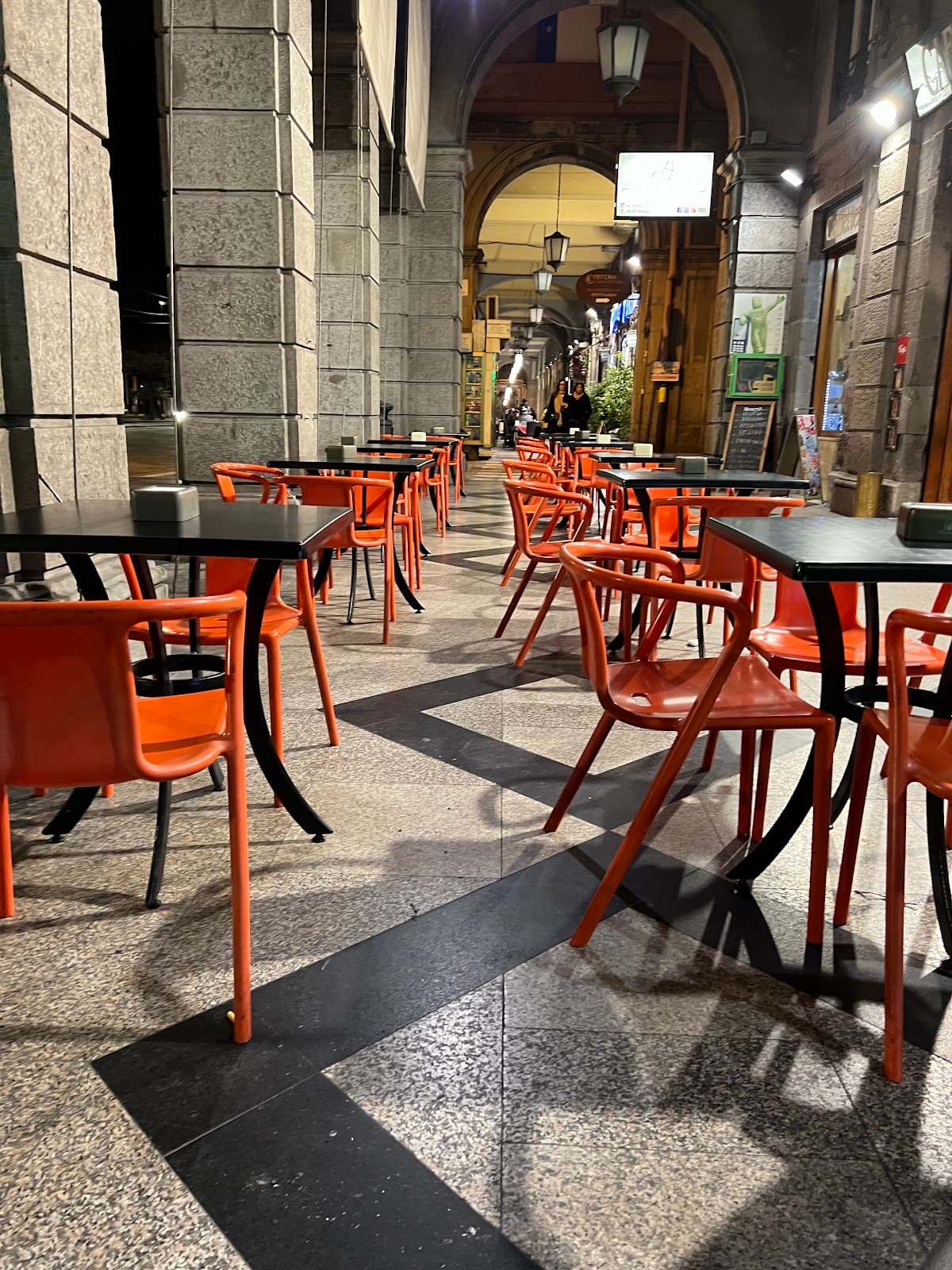 Via Roma Arcades - Image 1
