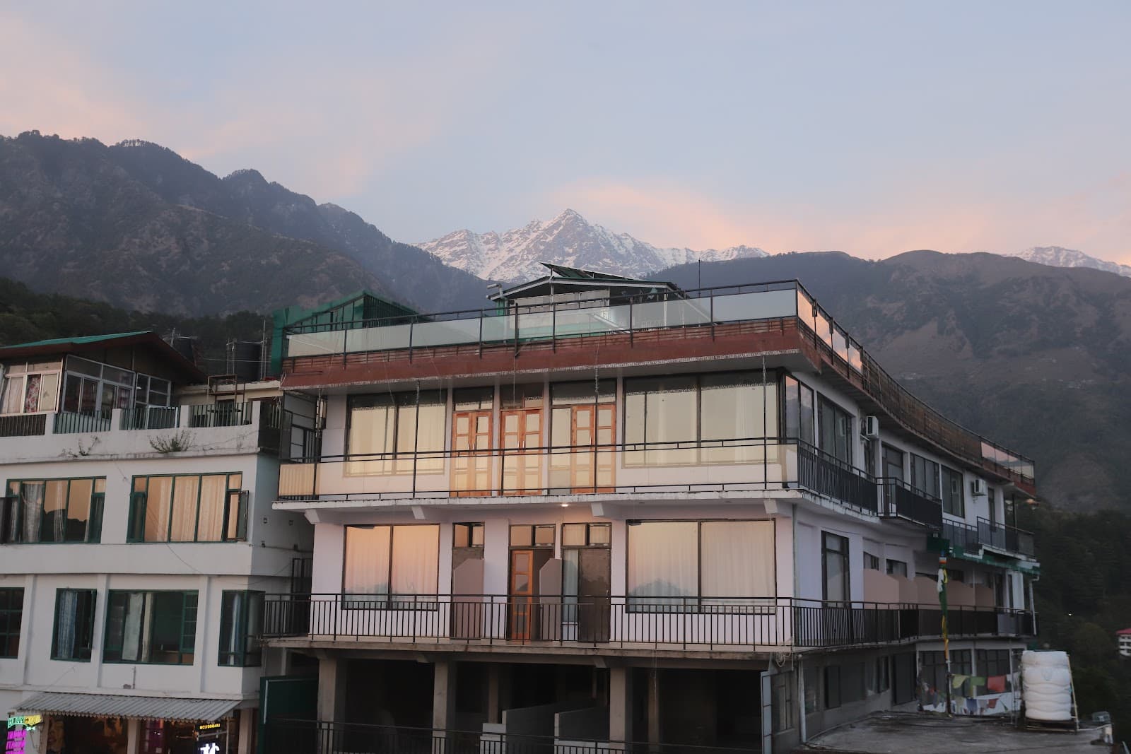 McLeod Ganj Market - Image 1
