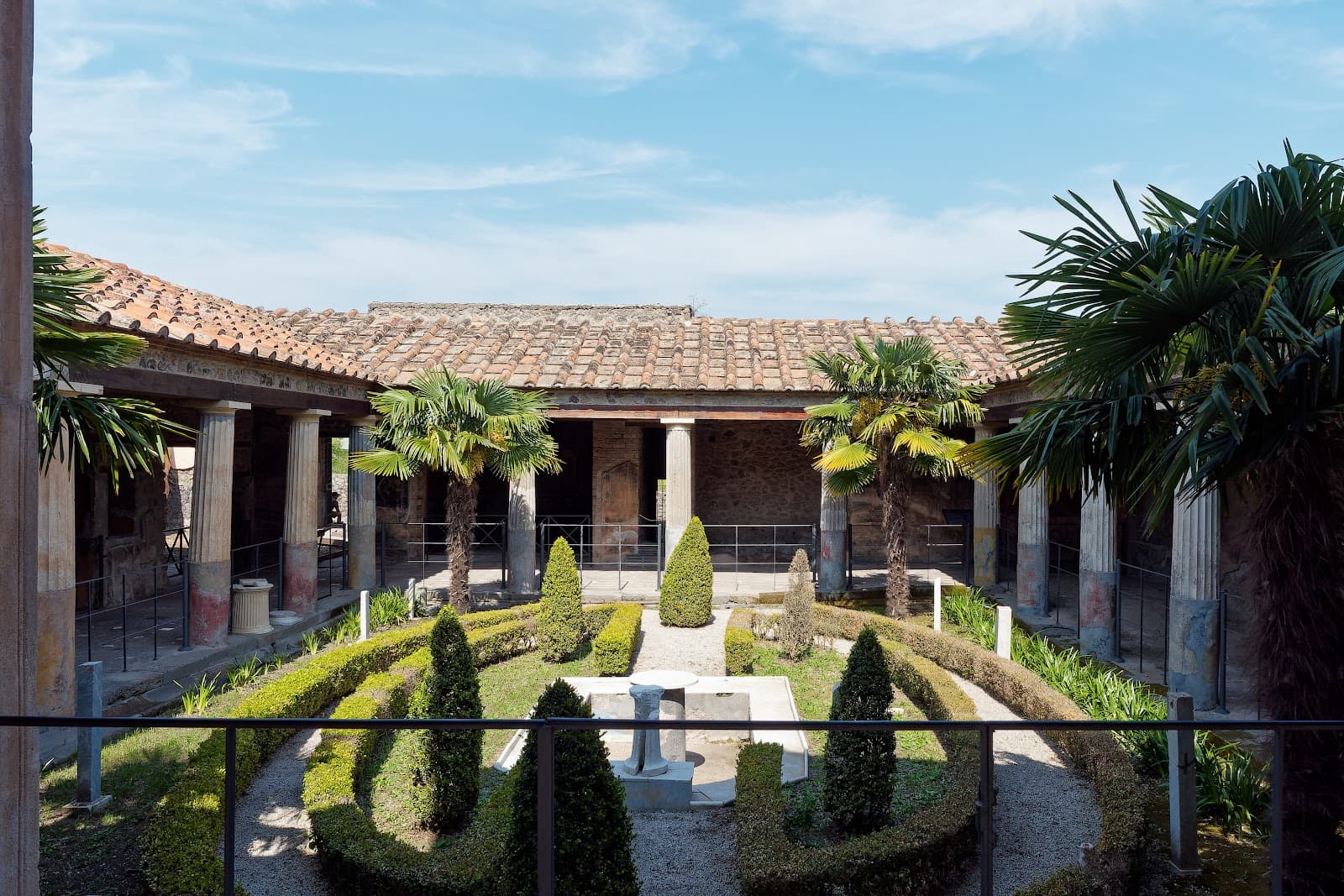 House of the Golden Cupids - Image 1