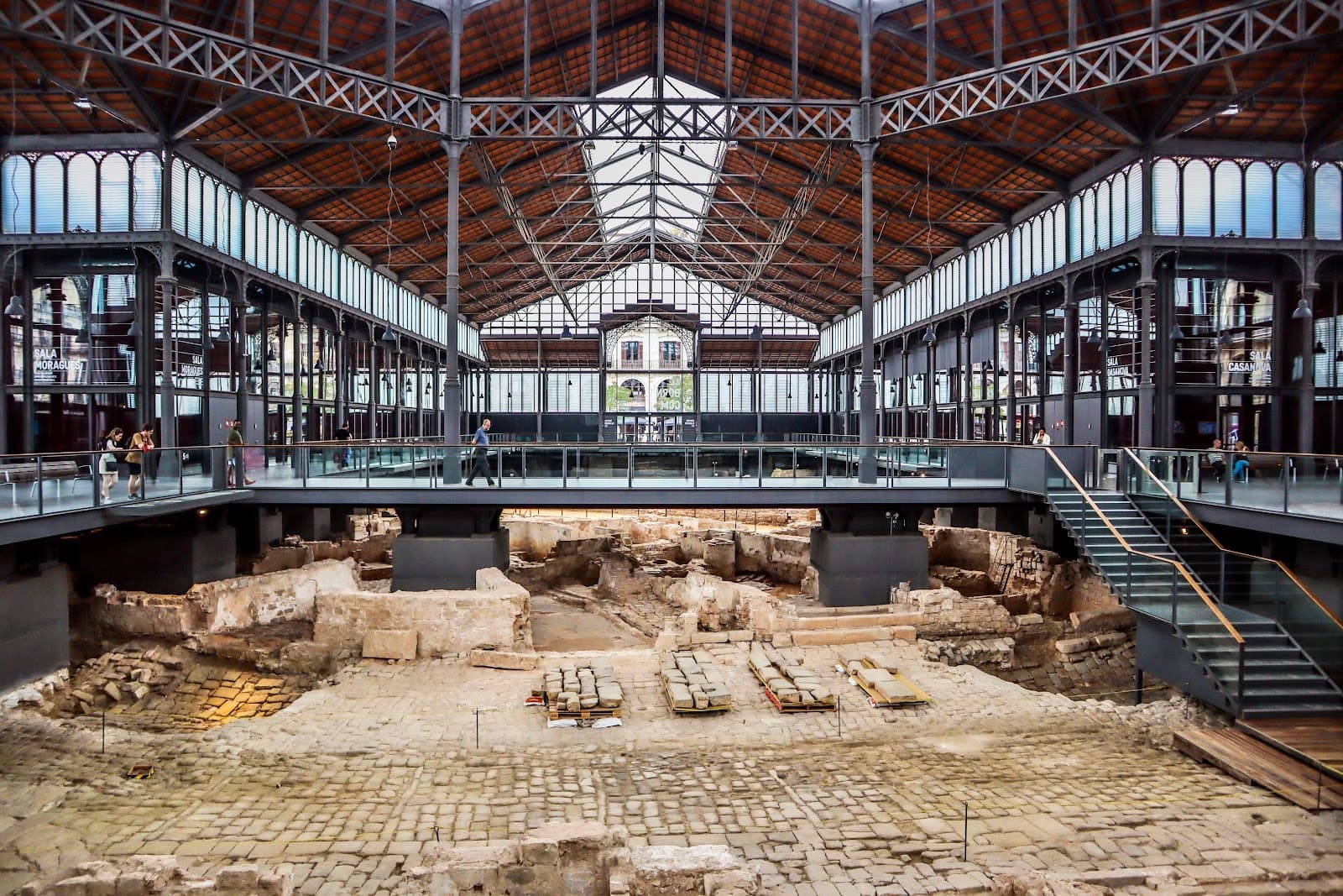 El Born Centre de Cultura i Memòria - Image 1