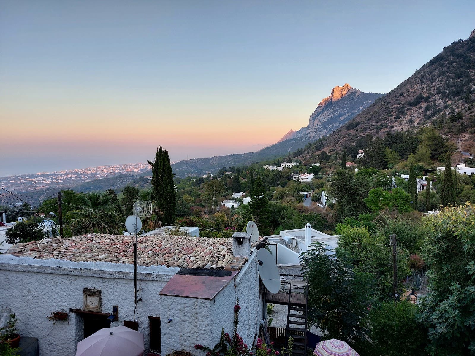 Karmi Village Karaman - Image 1