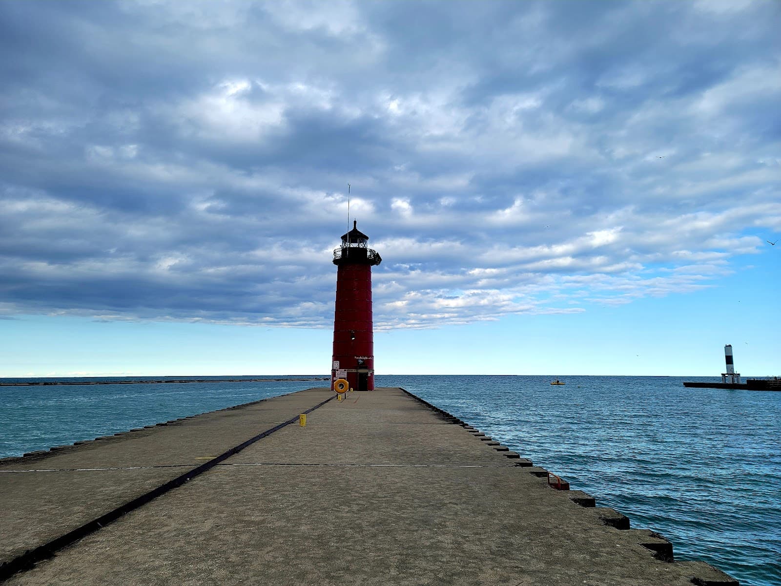 Kenosha North Pier Lighthouse - Image 1