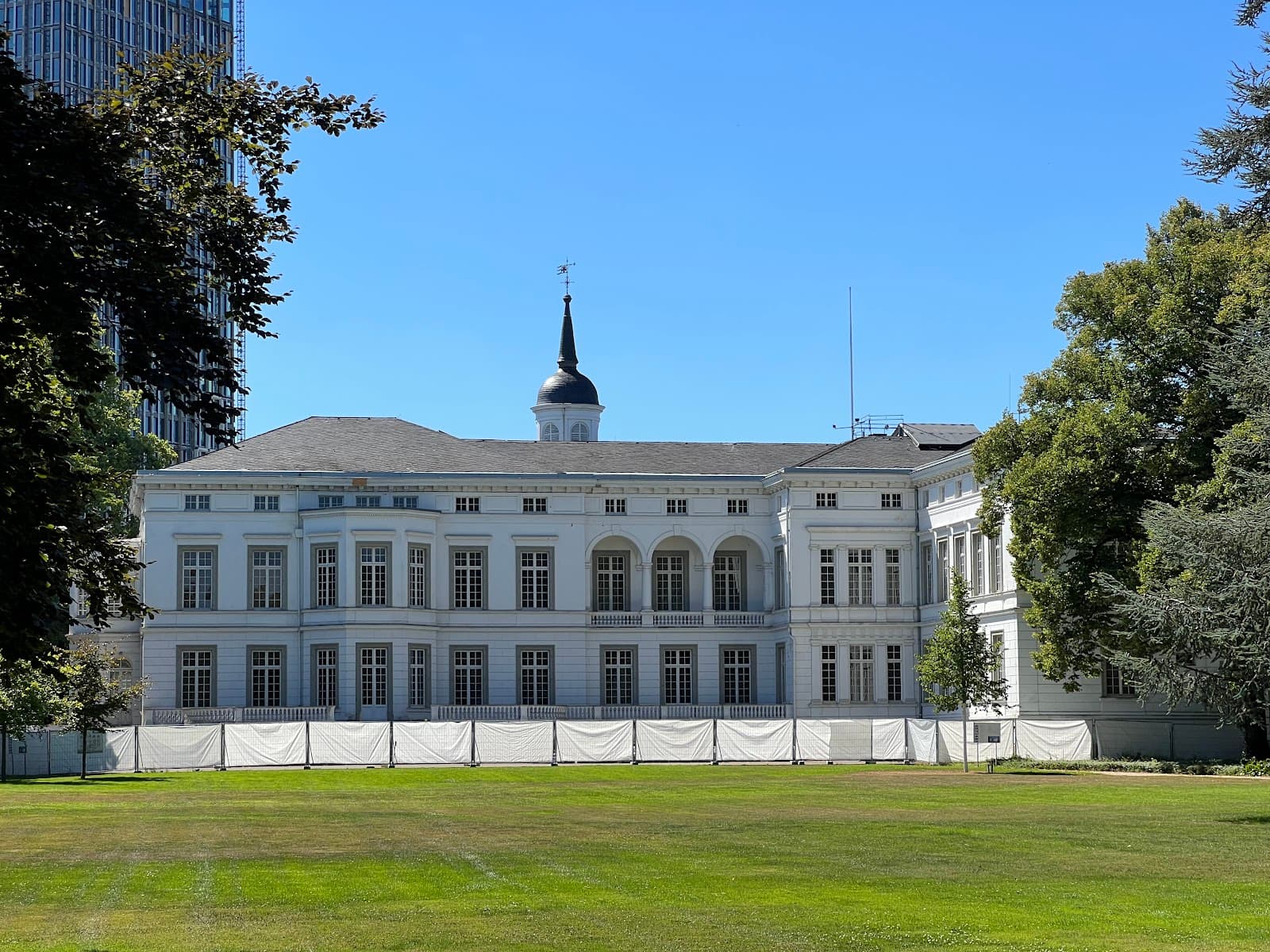 Palais Schaumburg - Image 1