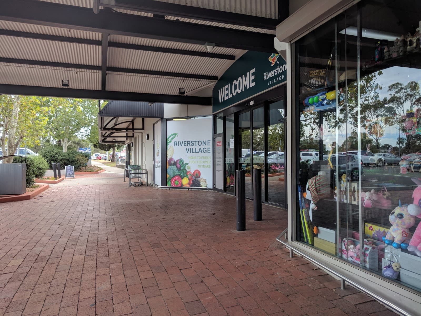Riverstone historic town centre - Image 1