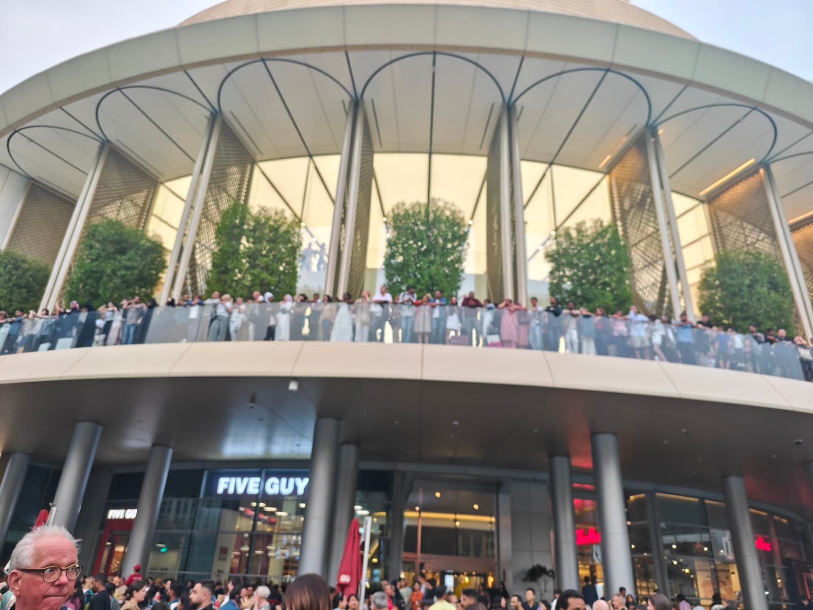 Grand Atrium, The Dubai Mall - Image 1