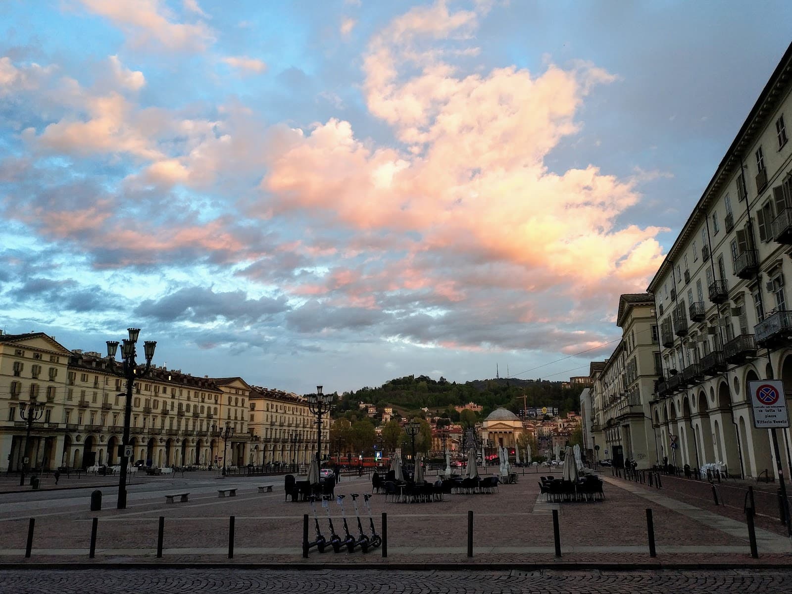 Piazza Vittorio Veneto - Image 1