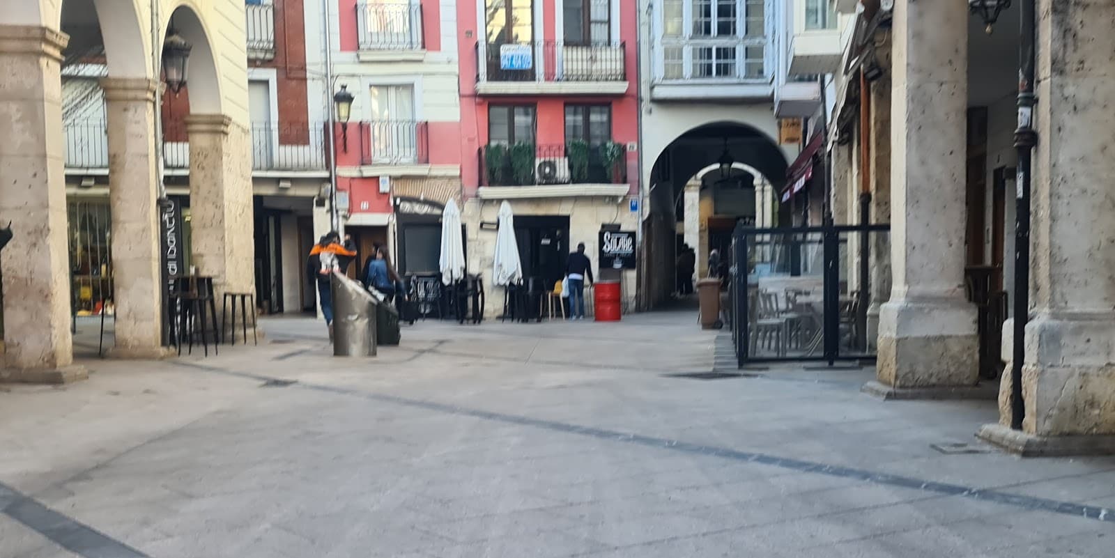 Calle Sombrerería - Image 1