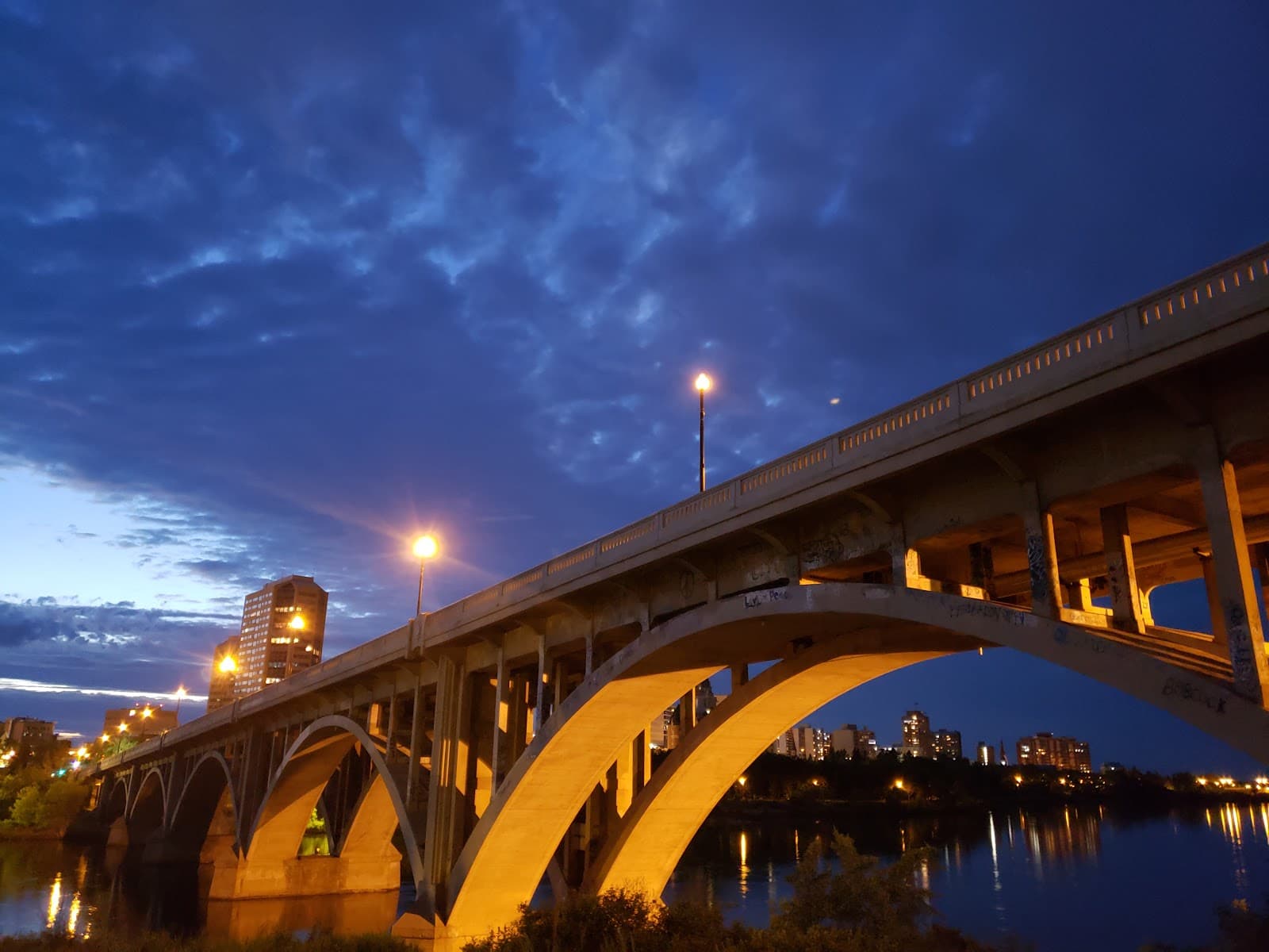 Broadway Bridge - Image 1