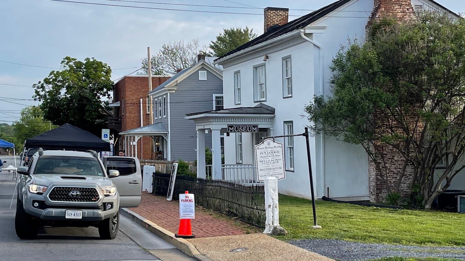 Ivy Lodge (Warren Heritage Society) - Image 1