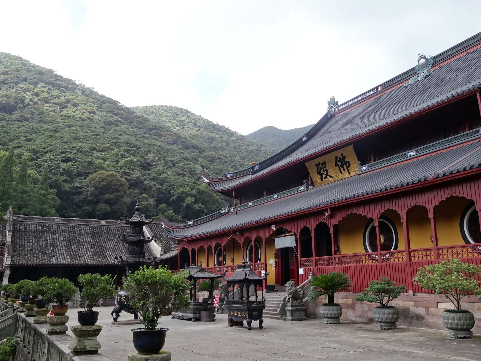 Tiantong Temple Ningbo - Image 1