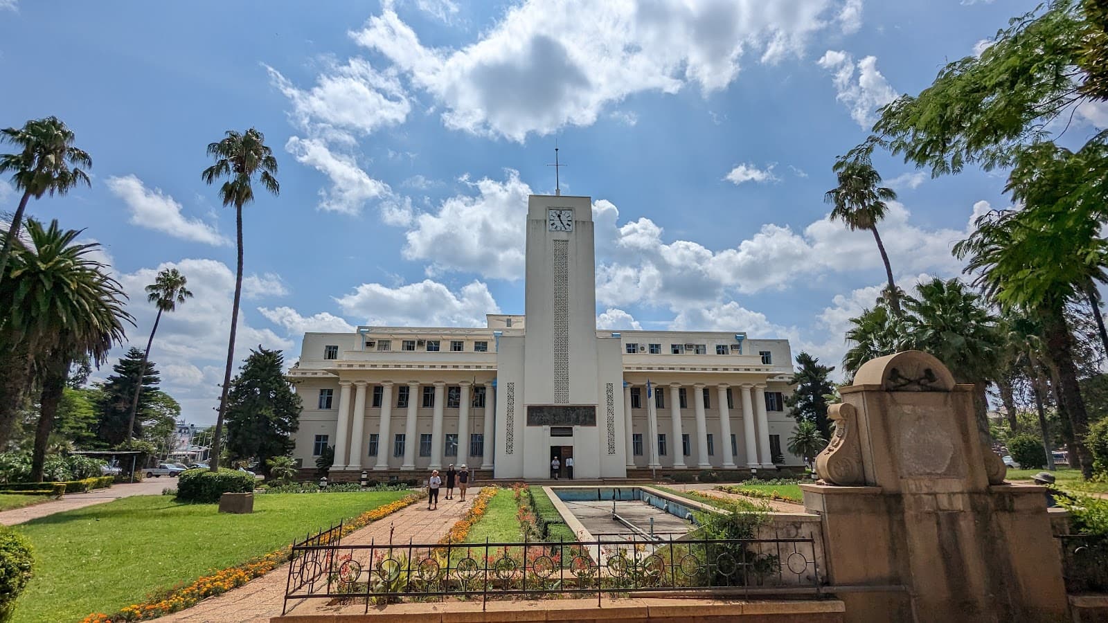 Bulawayo City Hall & Clock Tower - Image 1