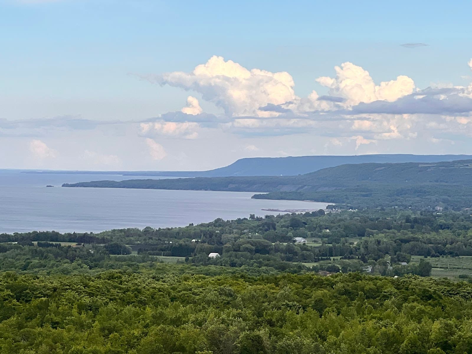 Big Bay Scenic Lookout - Image 1