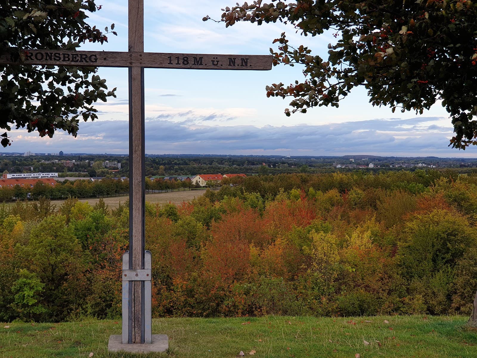 Kronsberg Ridge Viewpoint - Image 1