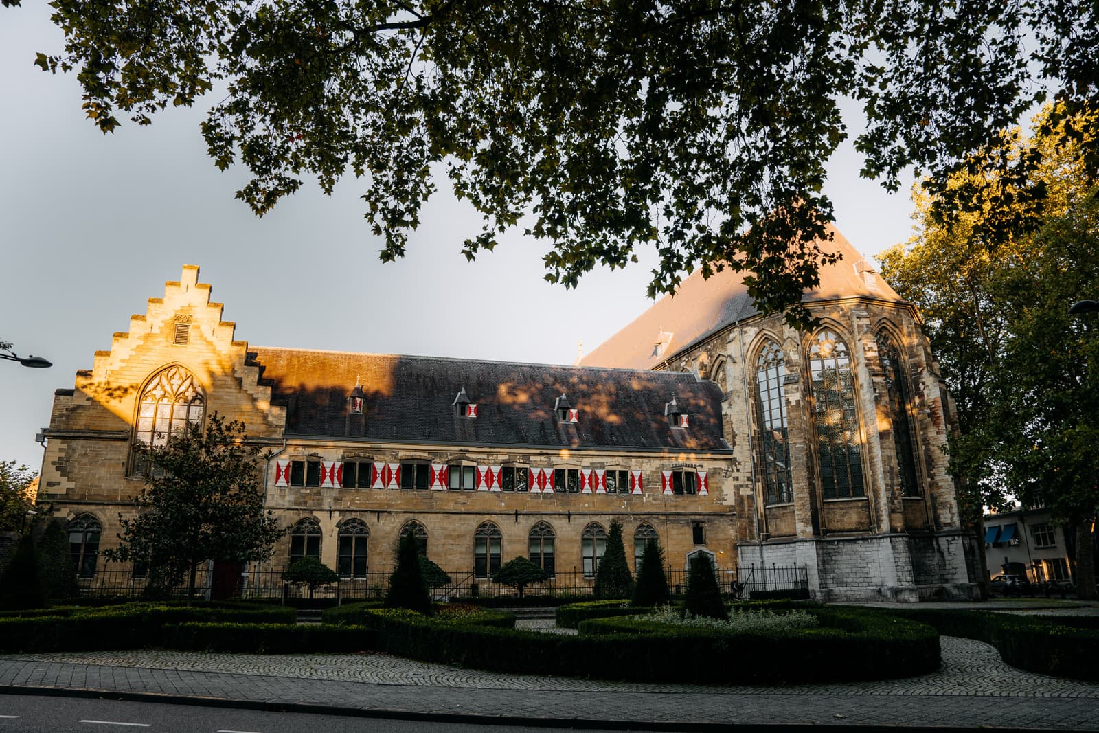Kruisherenhotel Maastricht - Image 1