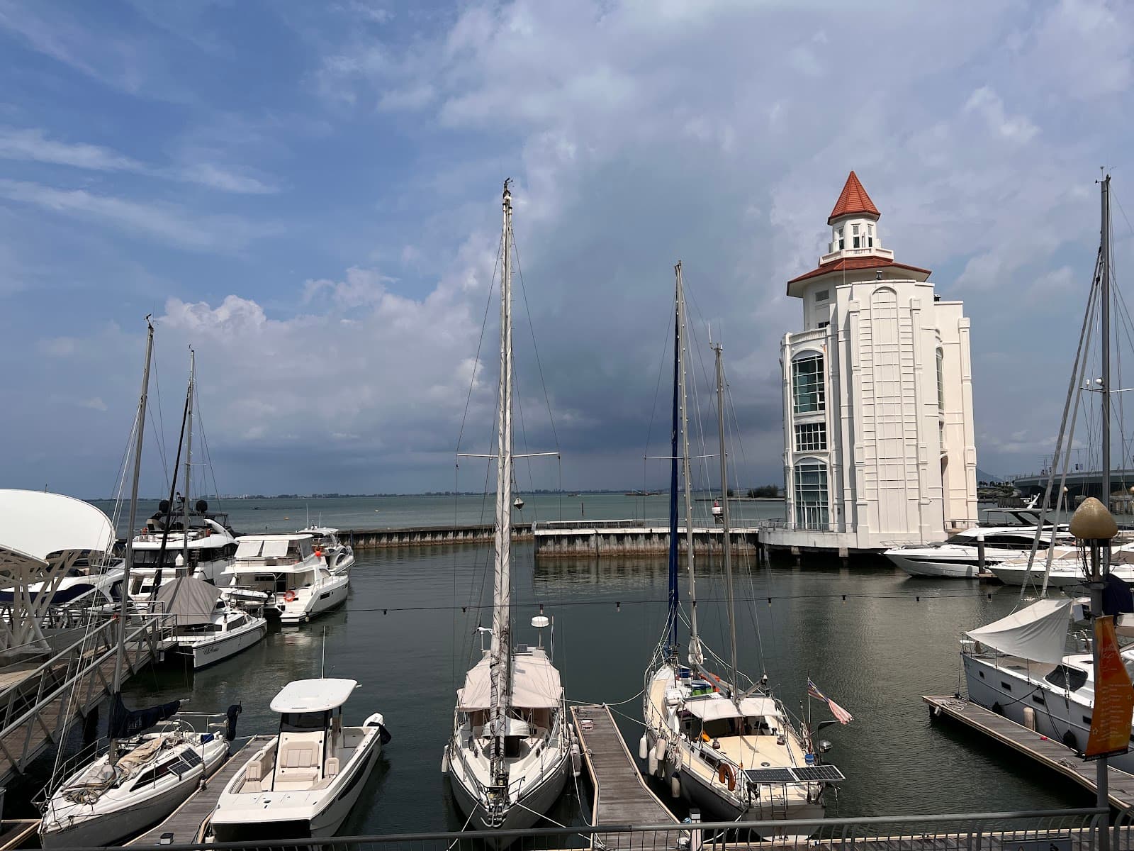Straits Quay Marina - Image 1