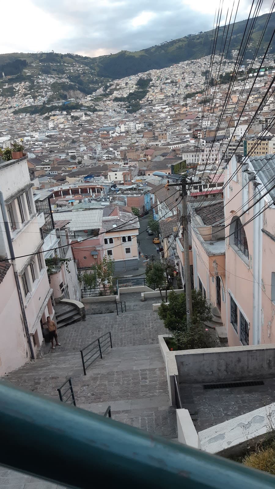 La Tola neighborhood - Image 1