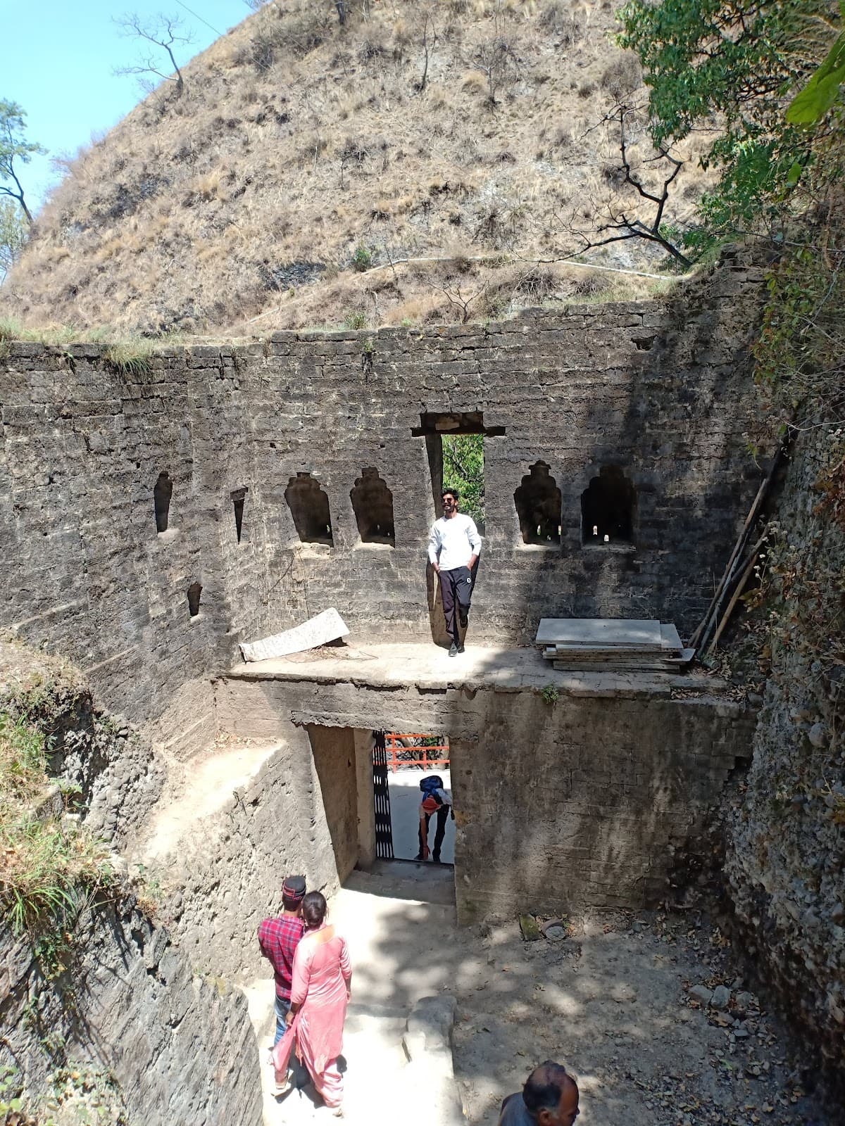 Kamlah Fort (Kamlahgarh) - Image 1