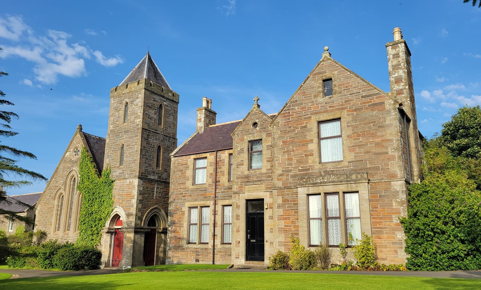 St Olaf's Church Kirkwall - Image 1