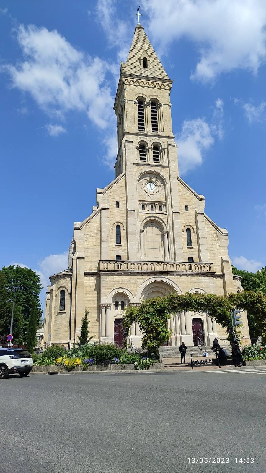 Vertical photo