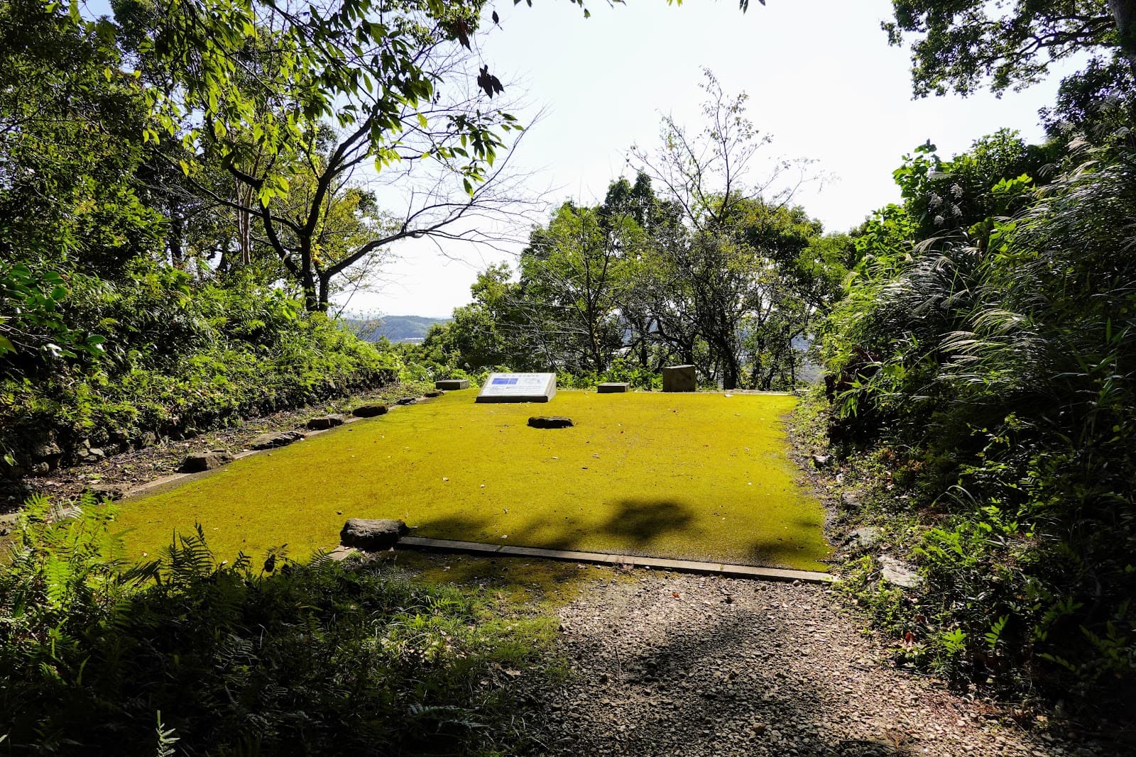 Oko Castle Ruins - Image 1