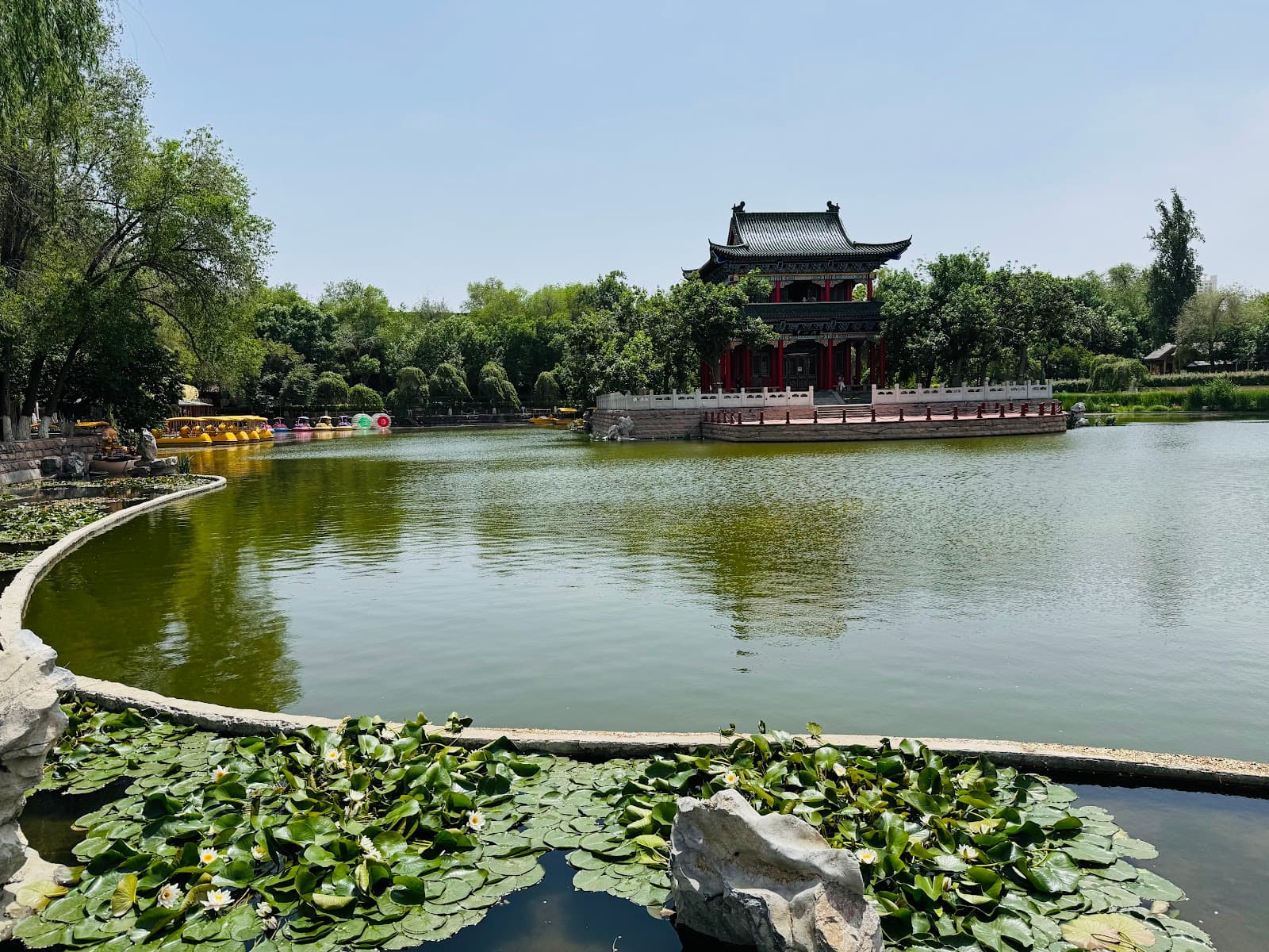 People's Park (Renmin Park) - Image 1