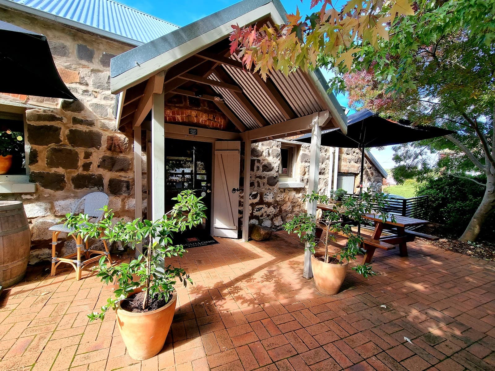 Angullong Cellar Door - Image 1