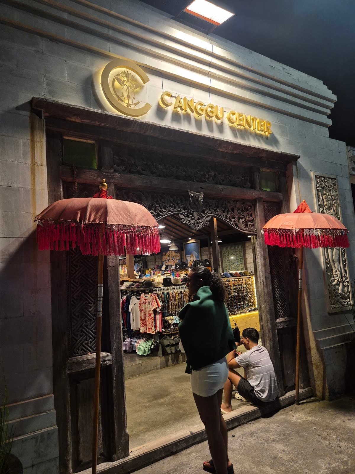 La Brisa Sunday Market - Image 1