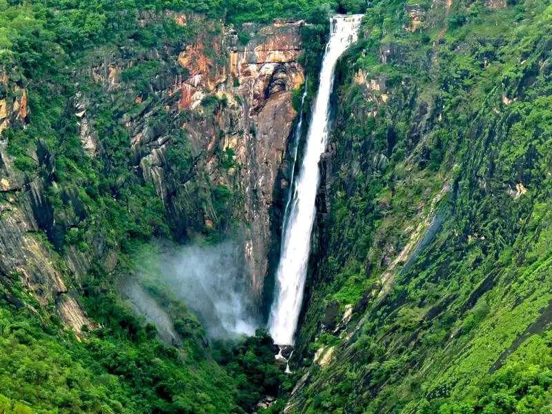 Thalaiyar Falls Viewpoint - Image 1