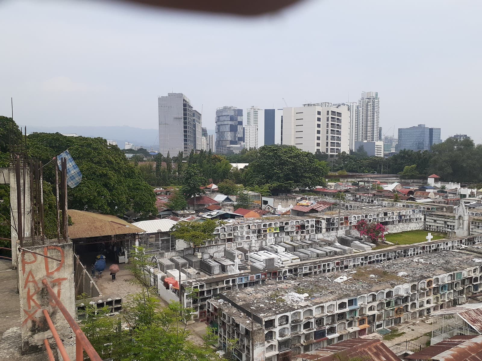 Carreta Cemetery - Image 1