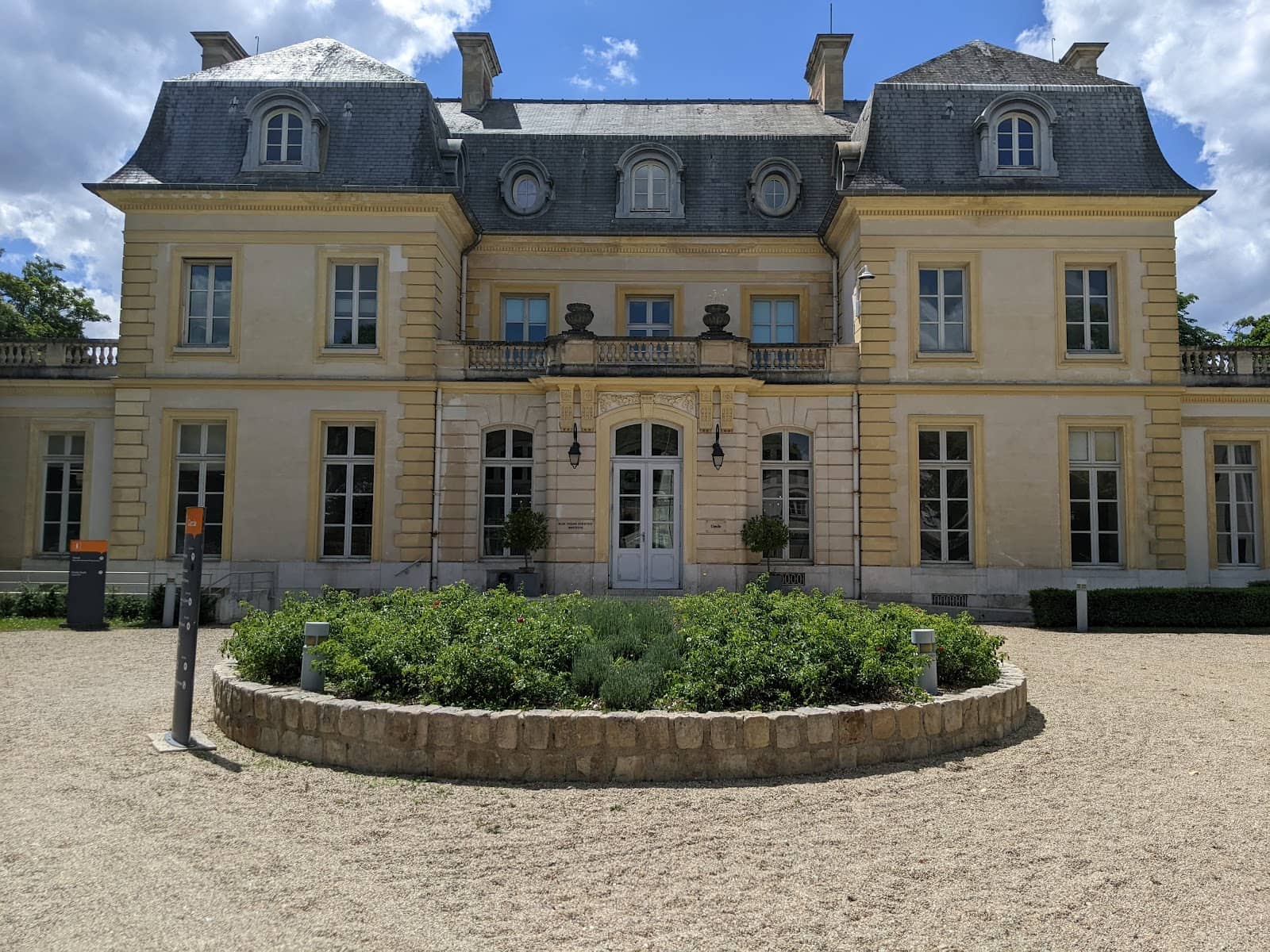 State-of-the-Art Facilities