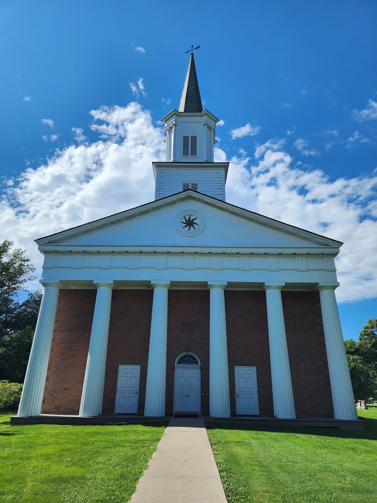 St Andrew's Presbyterian Church - Image 1