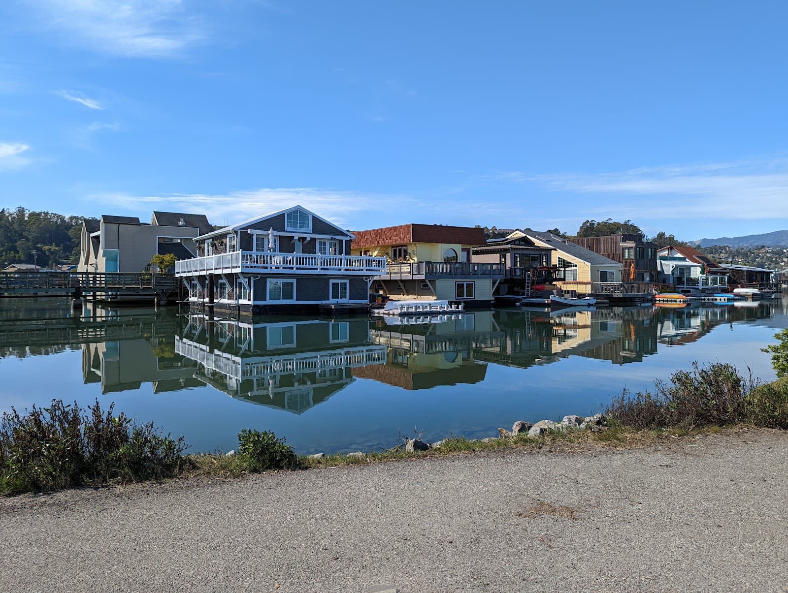 Richardson Bay Houseboats - Image 1