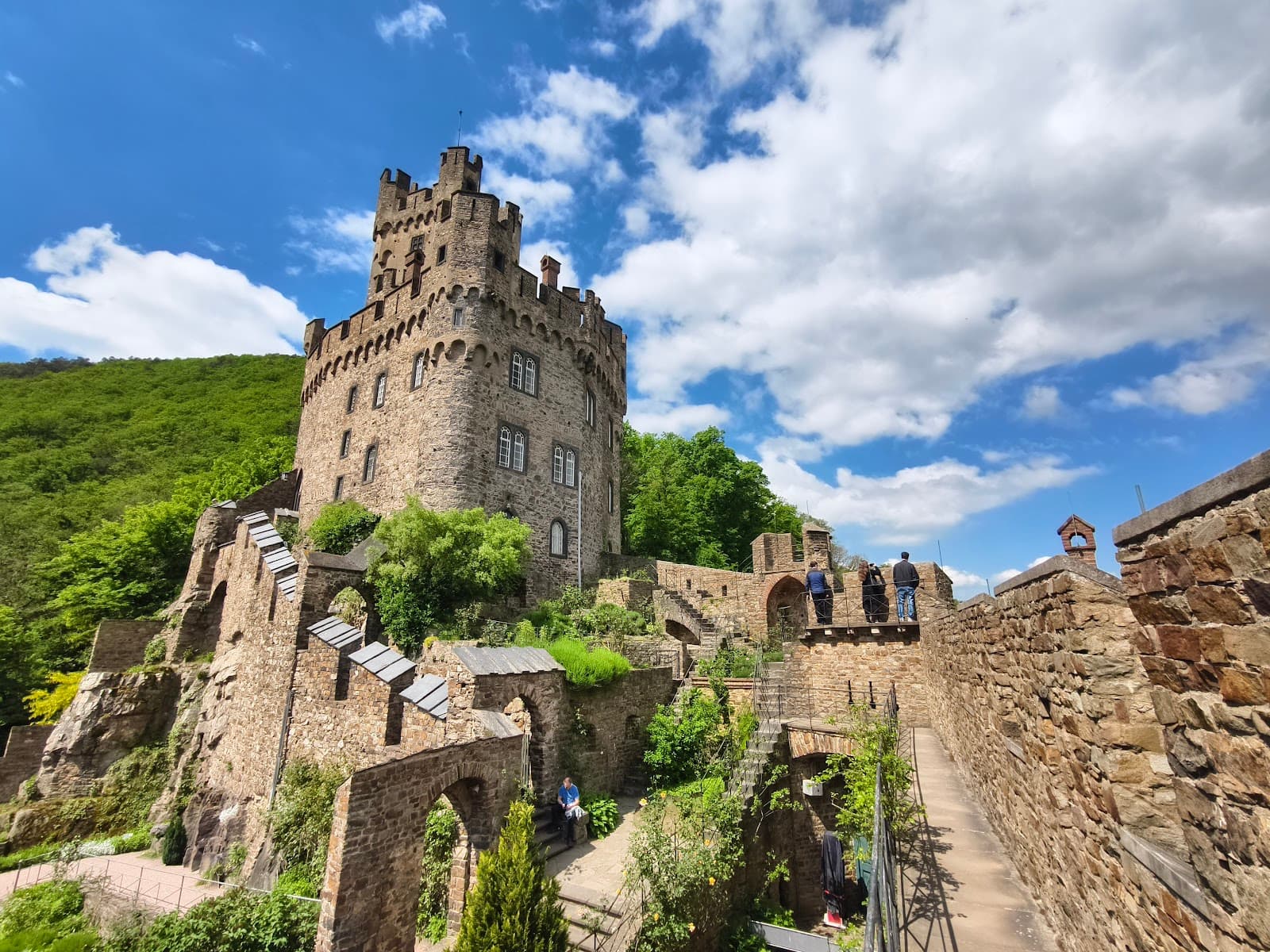 Burg Sooneck (Niederheimbach) - Image 1