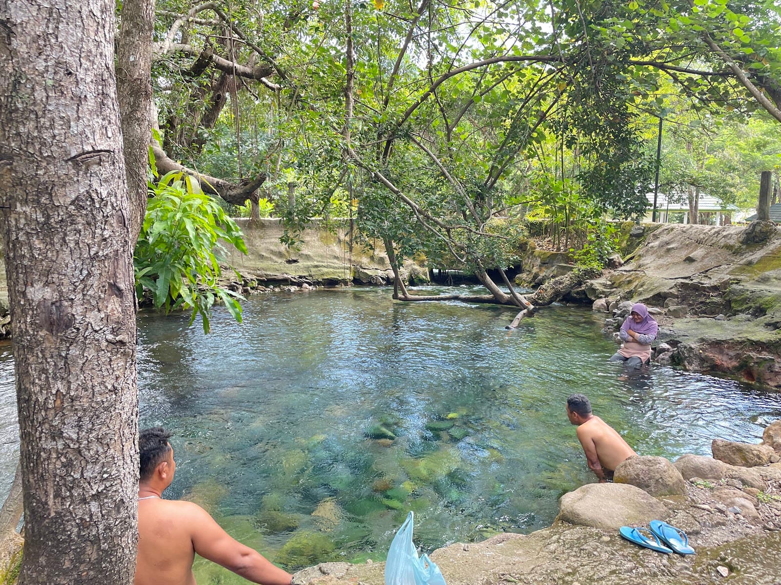 Mengeruda Hot Spring (Soa) - Image 1