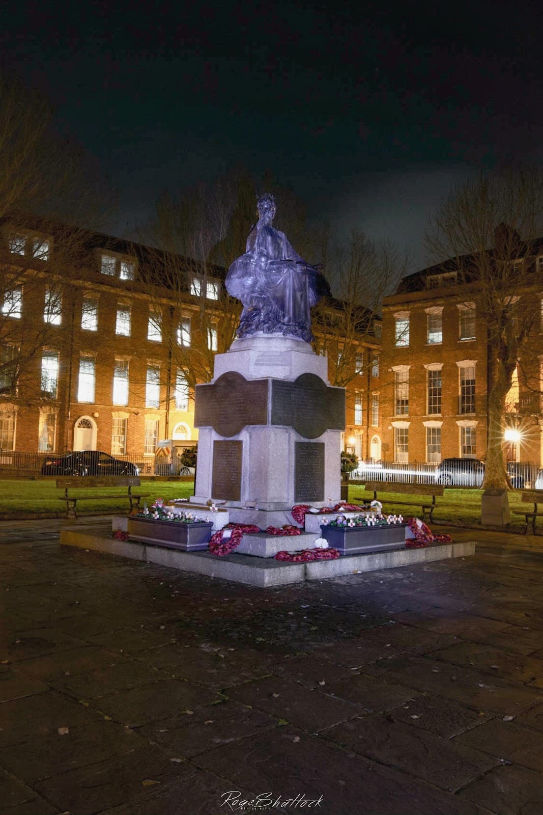 King Square - Image 1