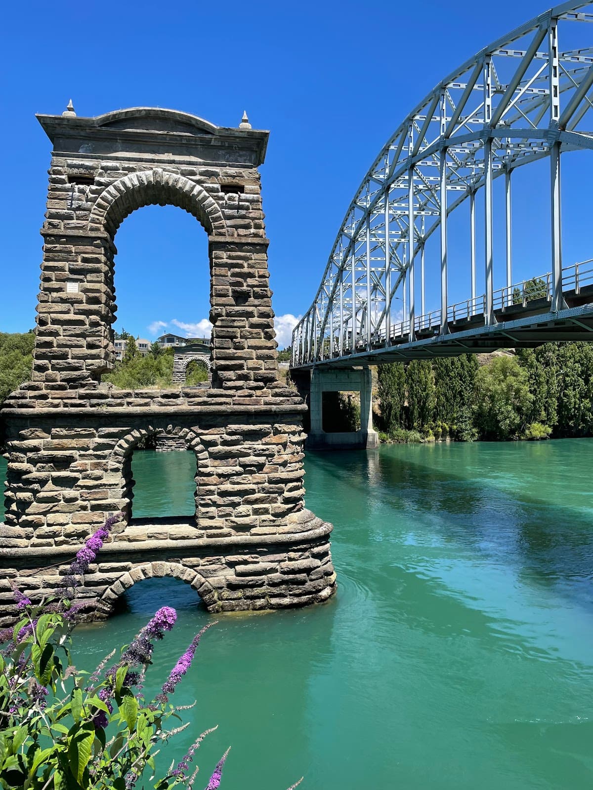 Alexandra Shaky Bridge - Image 1