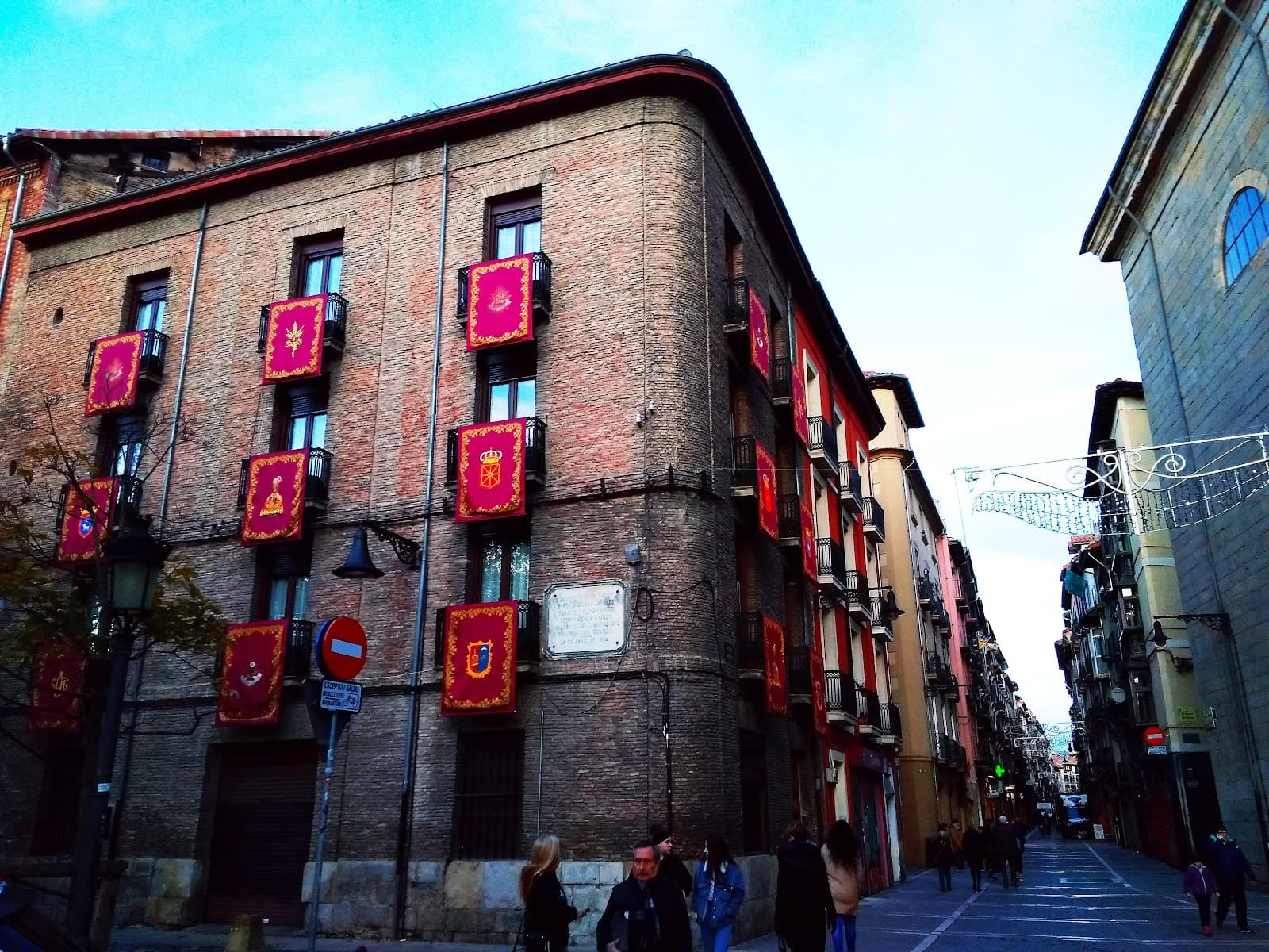Casco Antiguo Pamplona - Image 1