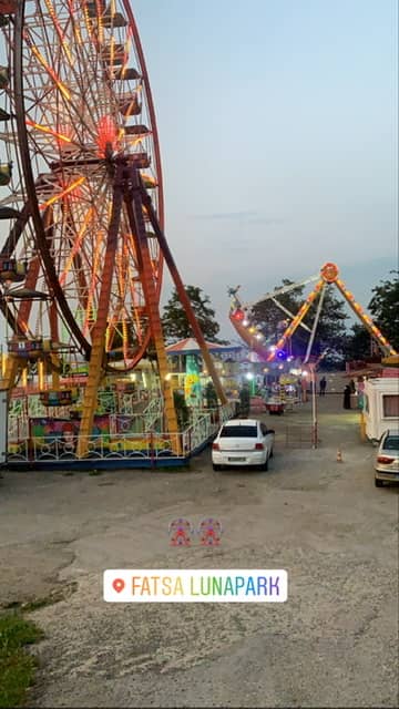 Vertical photo
