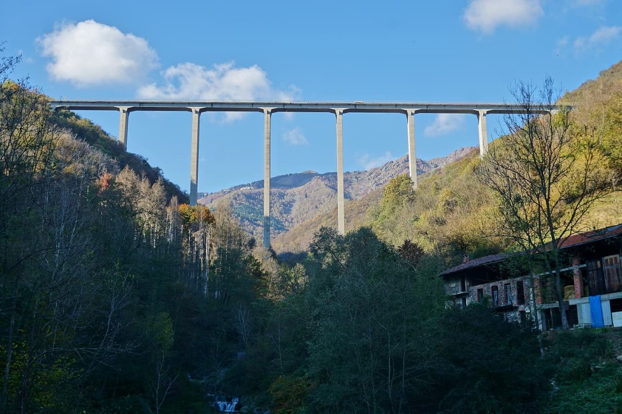 Pistolesa Bridge (Veglio Bungee) - Image 1