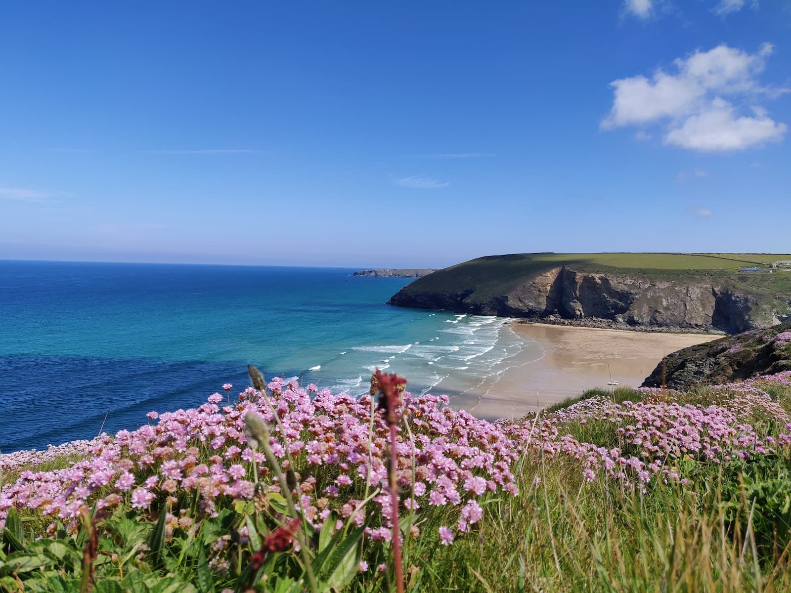 Porth neighbourhood - Image 1