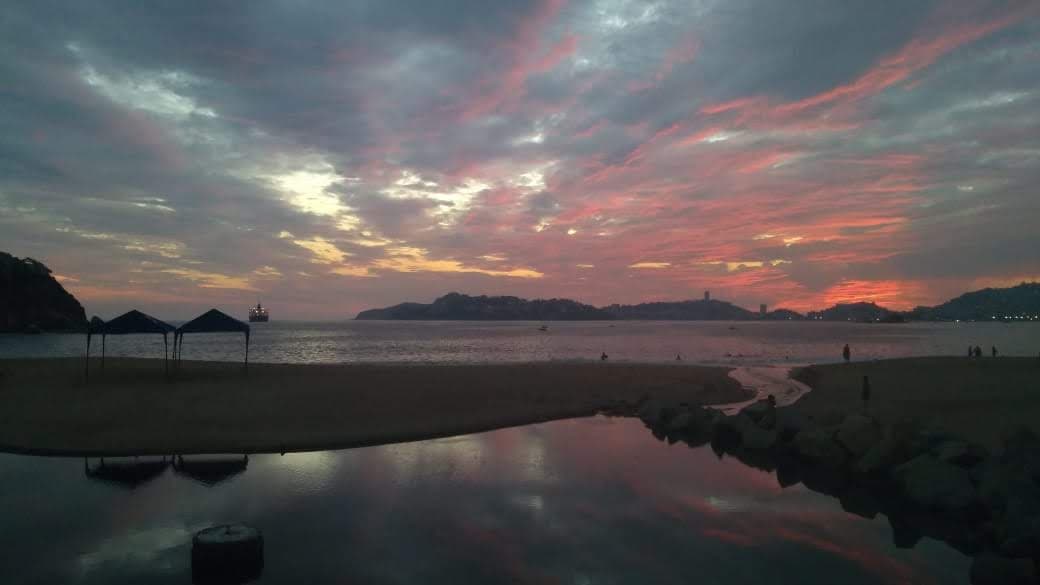 Playa Condesa - Image 1